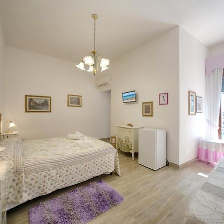 B&B Antica Dimora Олбия Екстериор снимка
