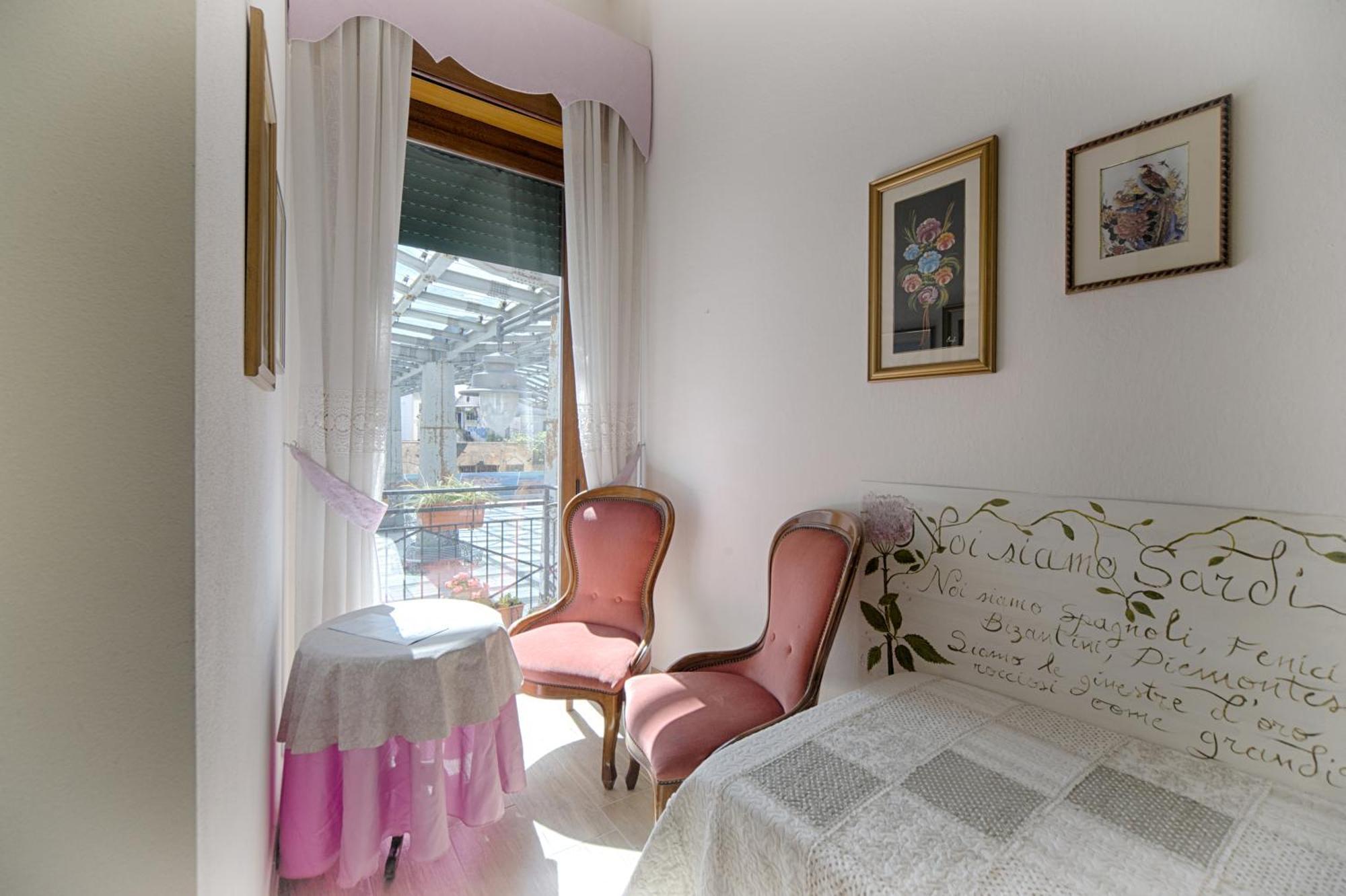B&B Antica Dimora Олбия Екстериор снимка